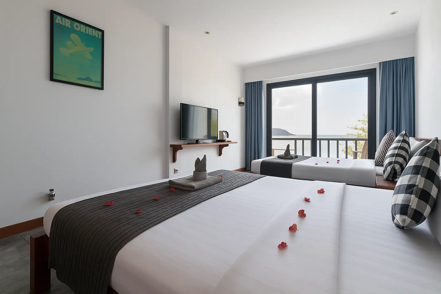 Deluxe Double Room with Bath 6
